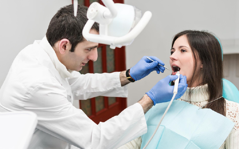 Other oral health issues that can contribute to bad breath and how dental cleanings help